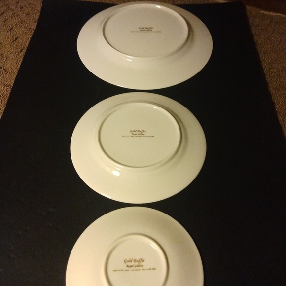 Royal Gold Buffet 3 piece Dish Set - Picture 6 of 8